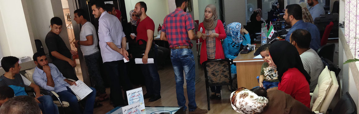 "رزق".. مشروع إنساني متكامل تخفف من وطأة الحرب على آلاف السوريين المهجرين في تركيا