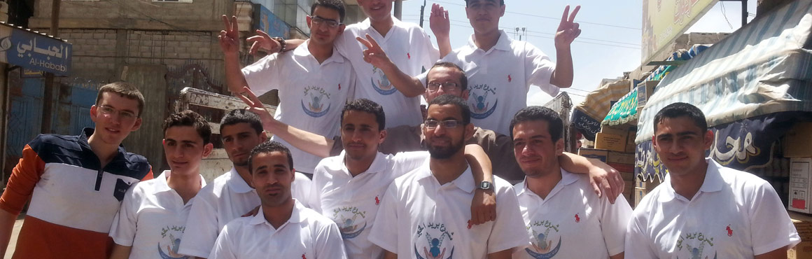 مشاريع طلابية تطوعية في اليمن لتوفير الطعام والدواء ومساعدة الأيتام والمحتاجين